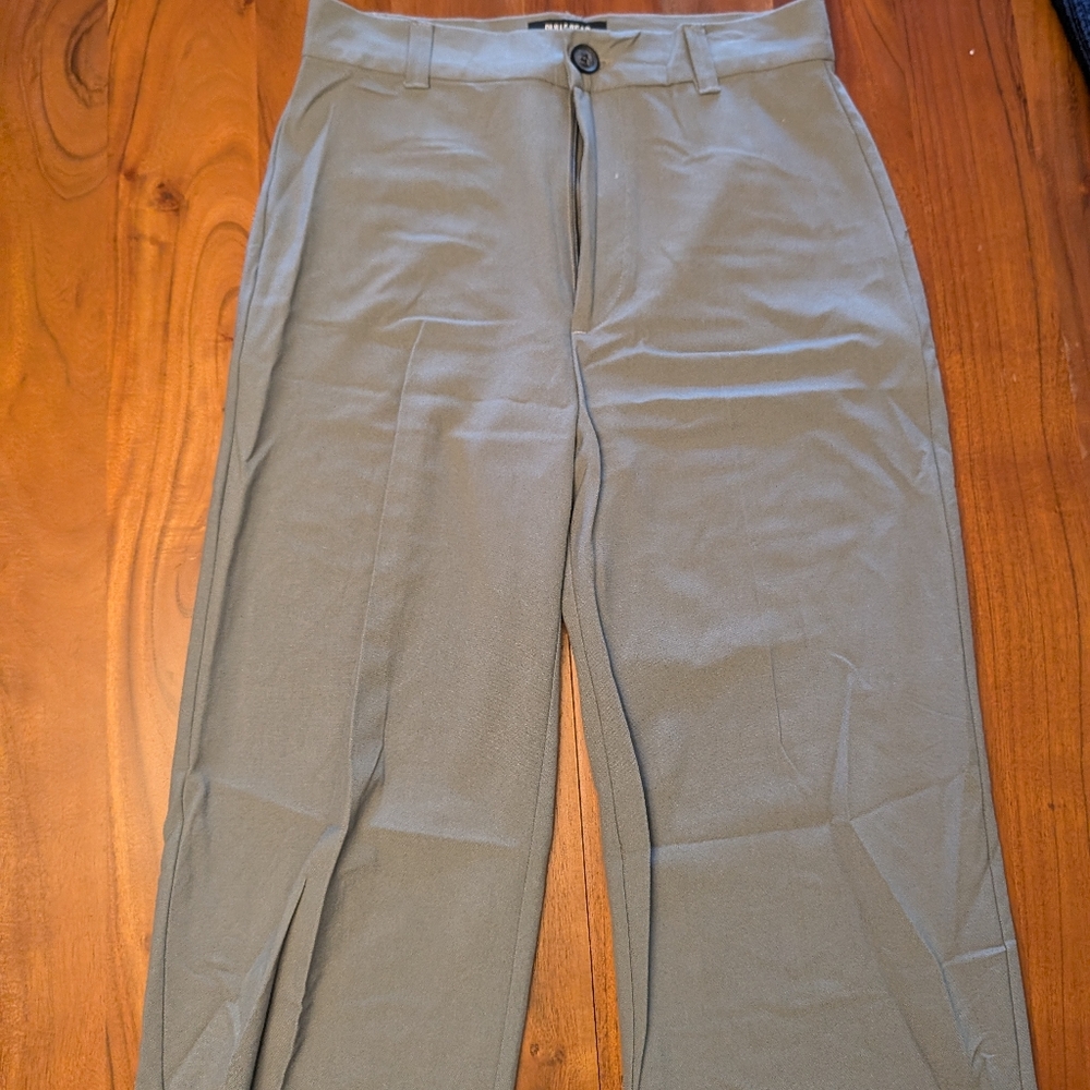 Ladies Pull & Bear Trousers